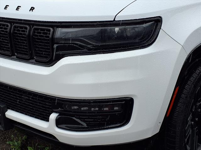 2022 Jeep Wagoneer Series III Carbide