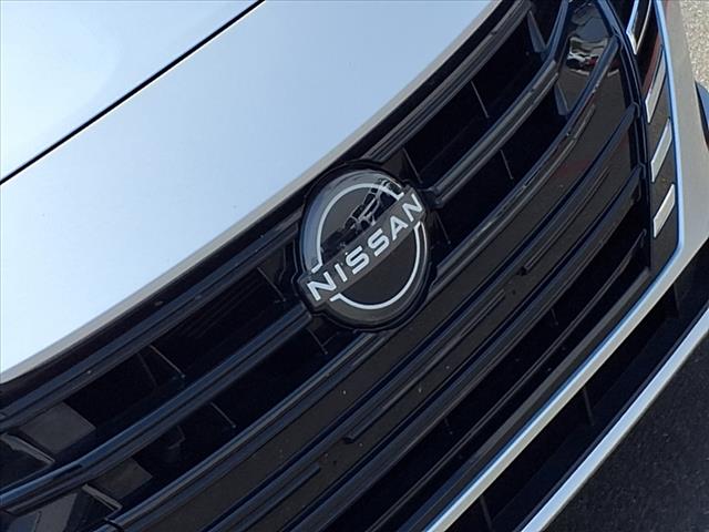 2023 Nissan Versa SV