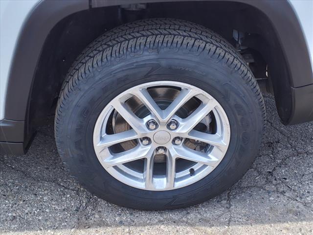 2021 Jeep Grand Cherokee L Laredo