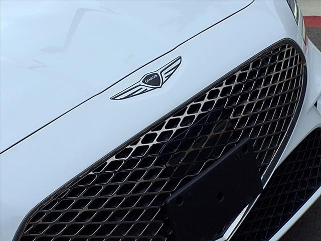 2024 Genesis G70 2.5T Standard