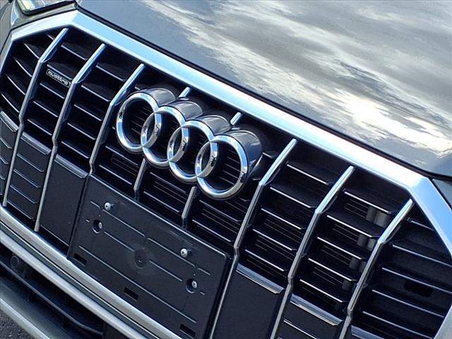 2023 Audi Q3 quattro S line Premium 45 TFSI