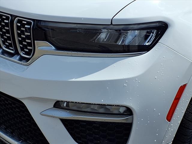 2022 Jeep Grand Cherokee Summit Reserve