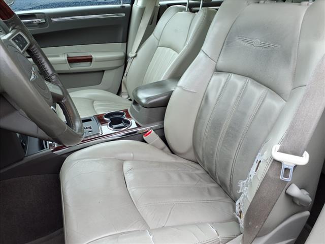 2010 Chrysler 300 C HEMI