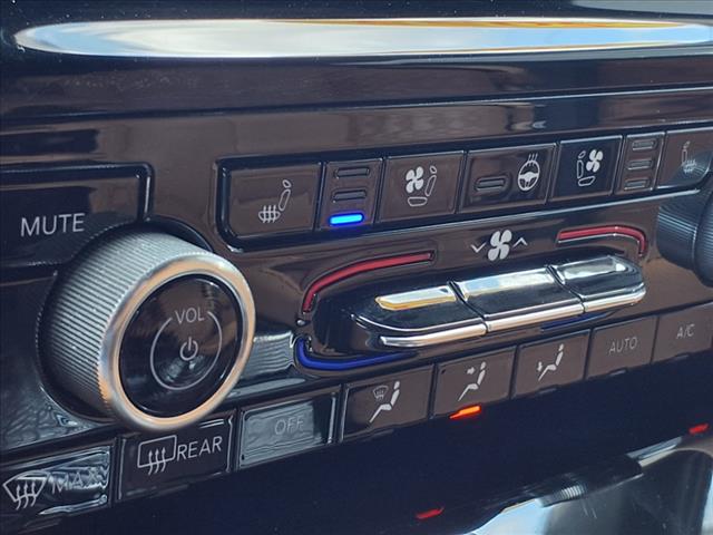 2022 Jeep Grand Cherokee Summit Reserve