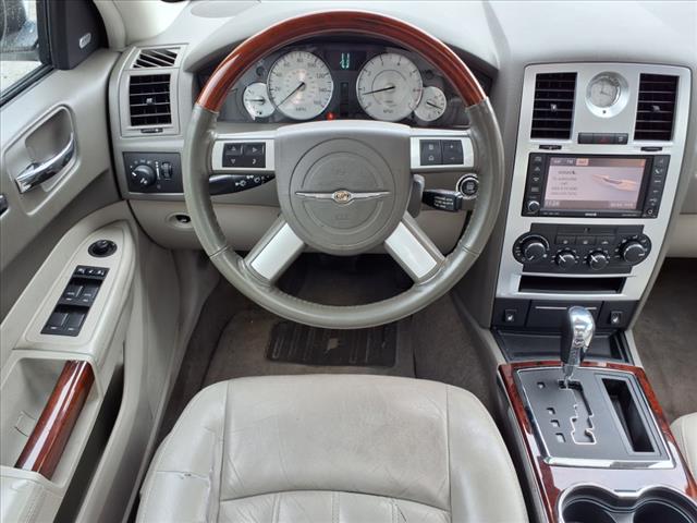2010 Chrysler 300 C HEMI