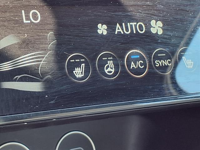 2024 Genesis G70 2.5T Standard