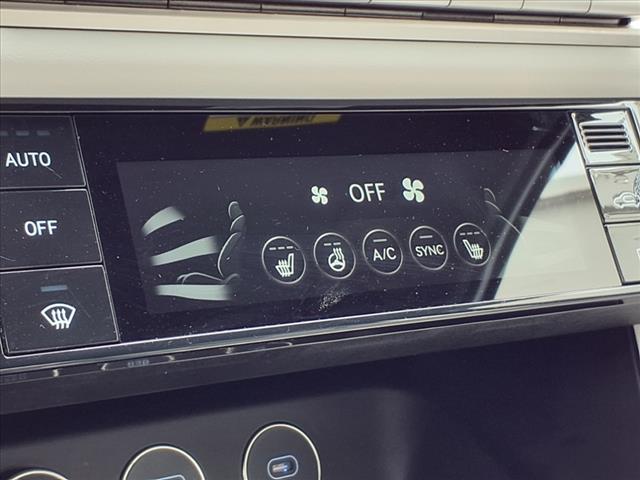 2024 Genesis G70 2.5T Standard