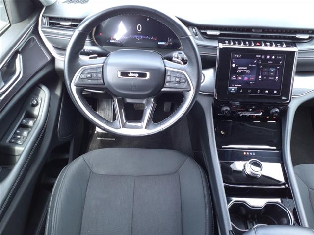 2021 Jeep Grand Cherokee L Laredo