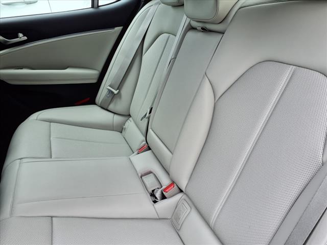 2024 Genesis G70 2.5T Standard