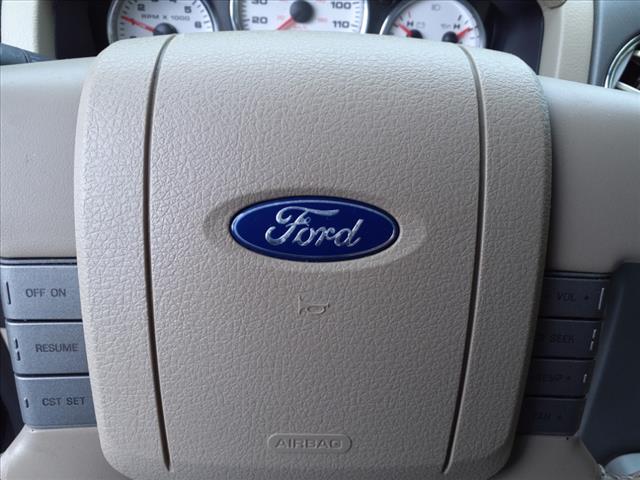 2005 Ford F-150 Lariat - Photo 16