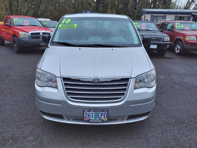 2010 Chrysler Town and Country LX - Photo 2