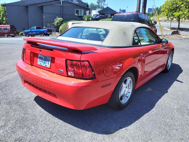 2004 Ford Mustang Deluxe - Photo 7