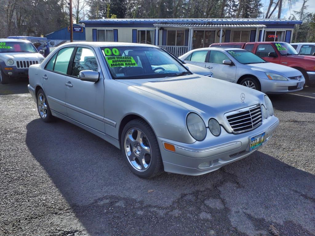 2000 Mercedes-Benz E-Class E 320 - main photo