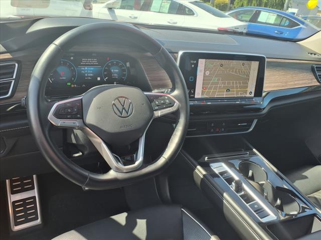 2024 Volkswagen Atlas 2.0T SEL Premium R-Line