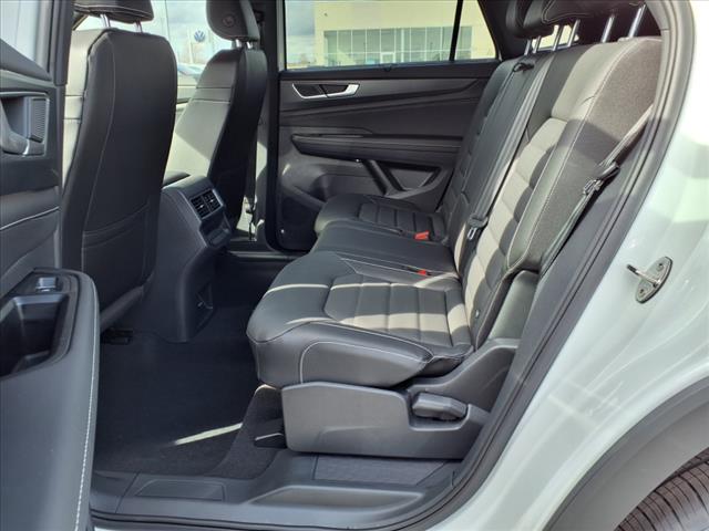 2025 Volkswagen Atlas Cross Sport SEL 4Motion
