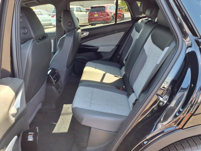 2025 Volkswagen ID.4 Pro