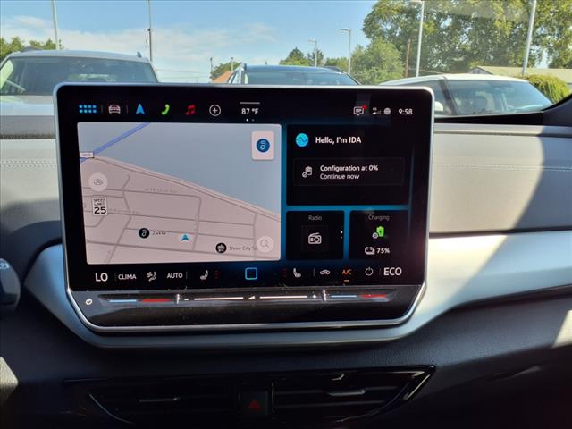 2025 Volkswagen ID.4 Pro