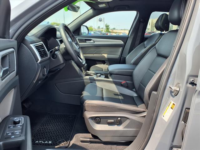 2022 Volkswagen Atlas Cross Sport 2.0T SE w/Technology