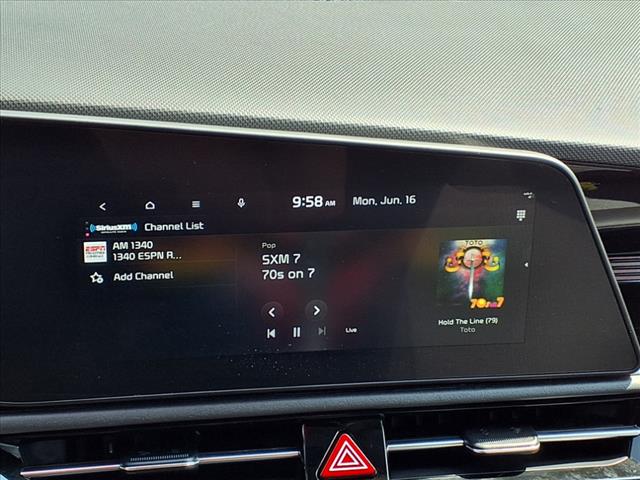 2023 Kia Niro EX Touring