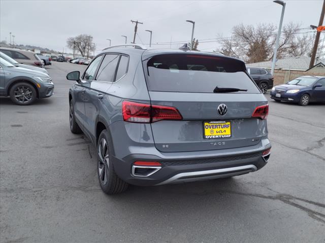 2024 Volkswagen Taos SE 4Motion