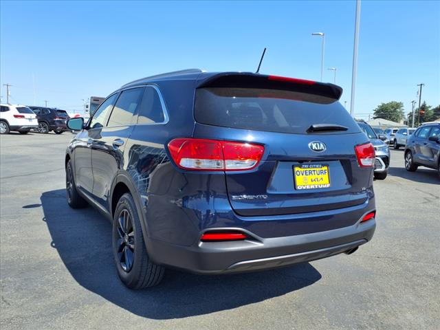 2016 Kia Sorento LX