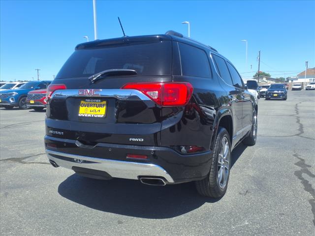 2017 GMC Acadia Denali