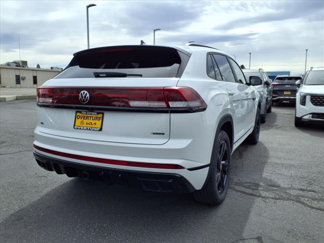 2025 Volkswagen Atlas Cross Sport SEL R-Line Black 4Motion