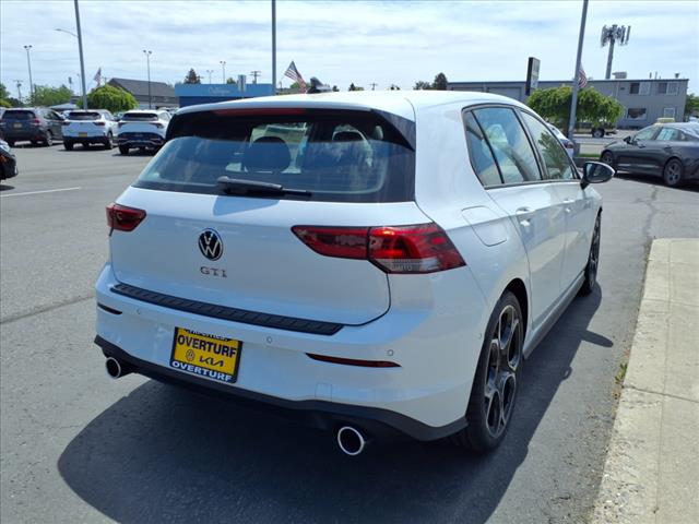 2025 Volkswagen Golf GTI Autobahn