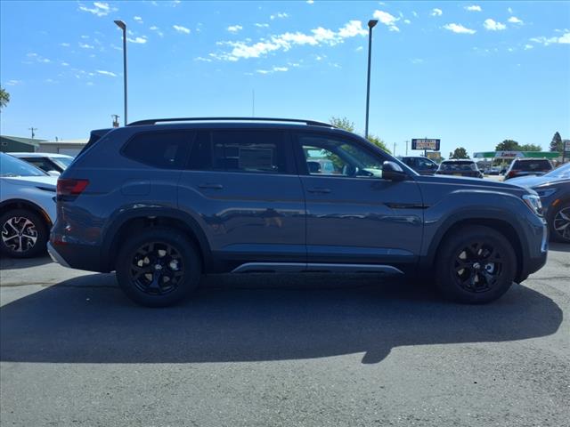 2025 Volkswagen Atlas 2.0T Peak Edition