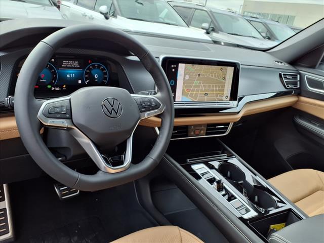 2025 Volkswagen Atlas Cross Sport SEL R-Line Black 4Motion
