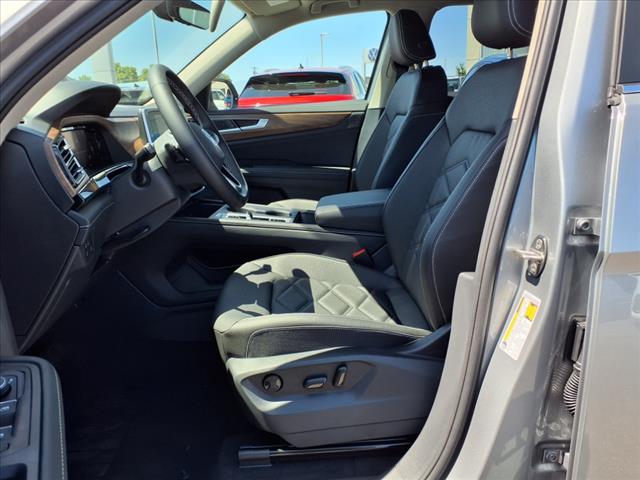 2025 Volkswagen Atlas 2.0T SE