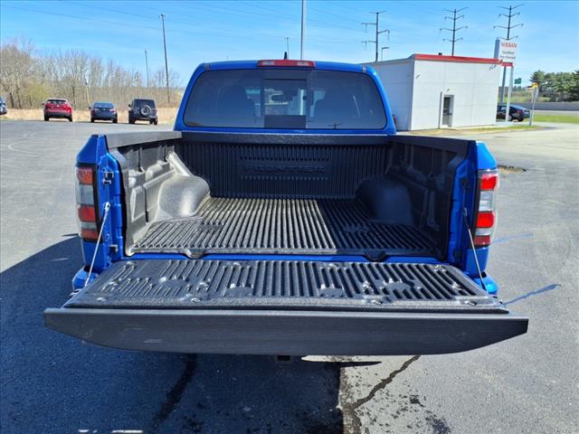 2025 Nissan Frontier SV
