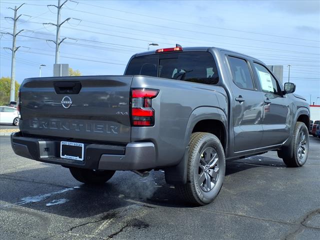 2025 Nissan Frontier SV