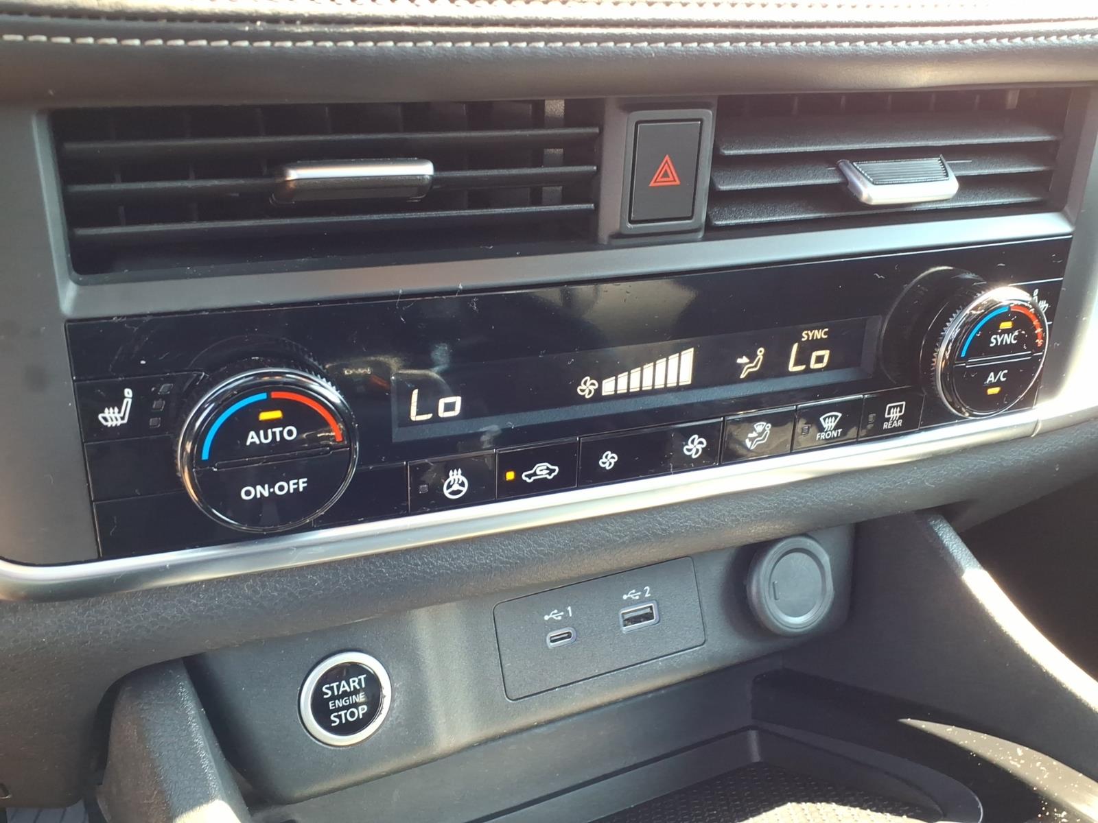 NissanRogue11