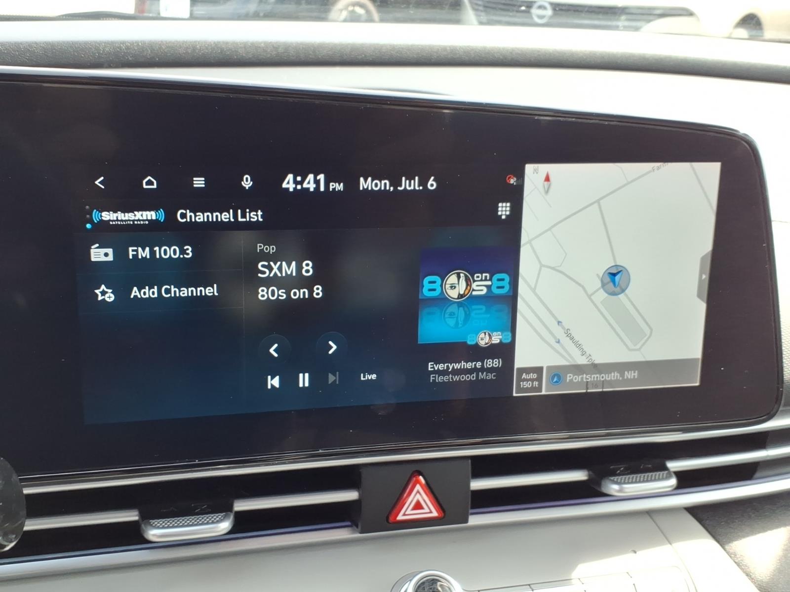 HyundaiELANTRA Hybrid12