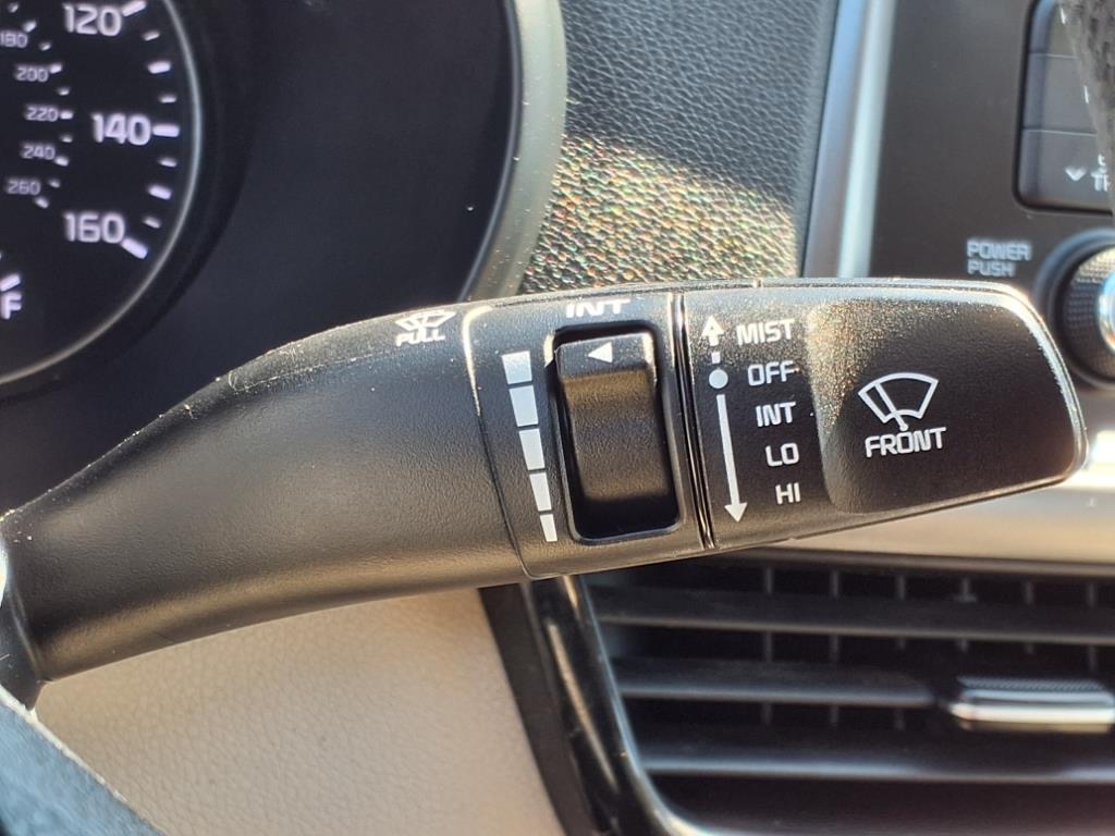 KiaOptima12