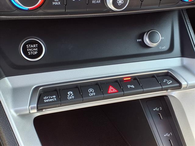 2022 Audi Q3 quattro S line Premium 45 TFSI