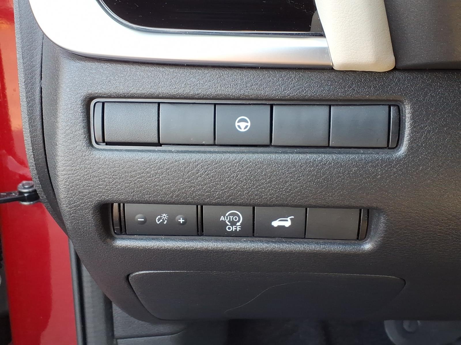 NissanRogue14
