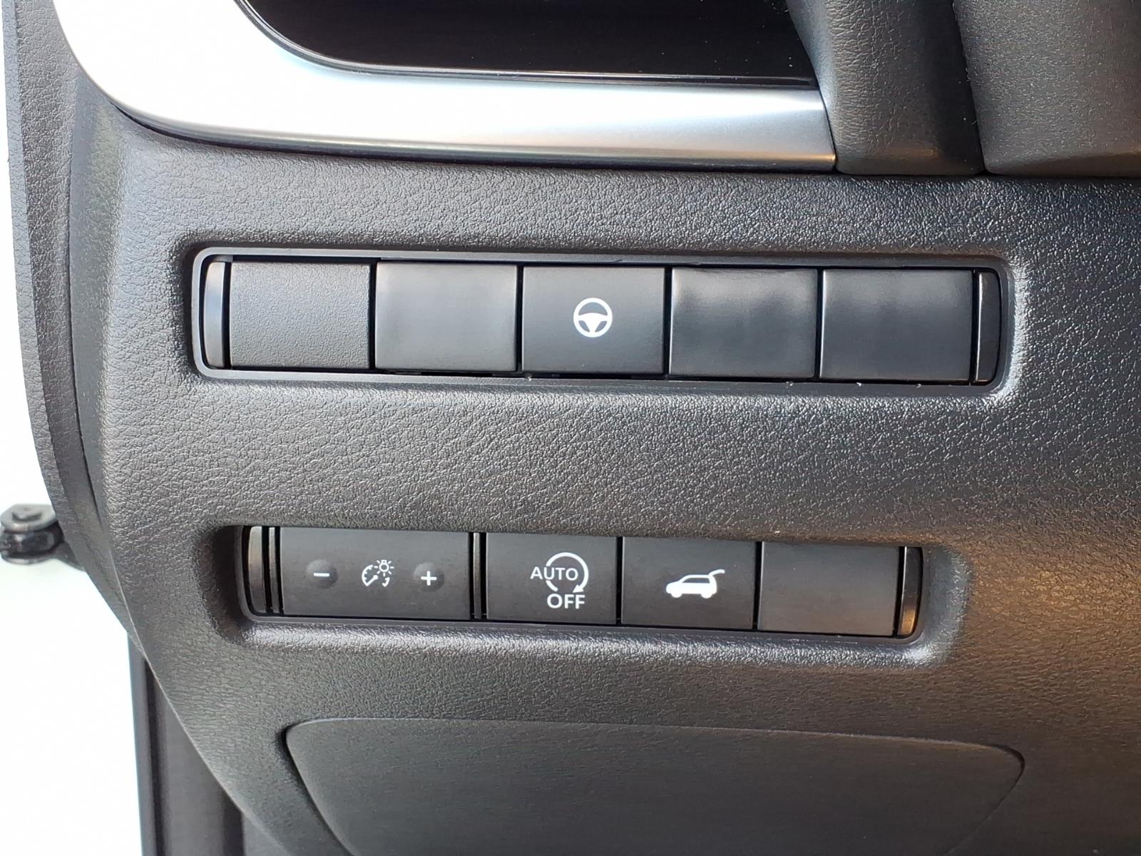 NissanRogue14