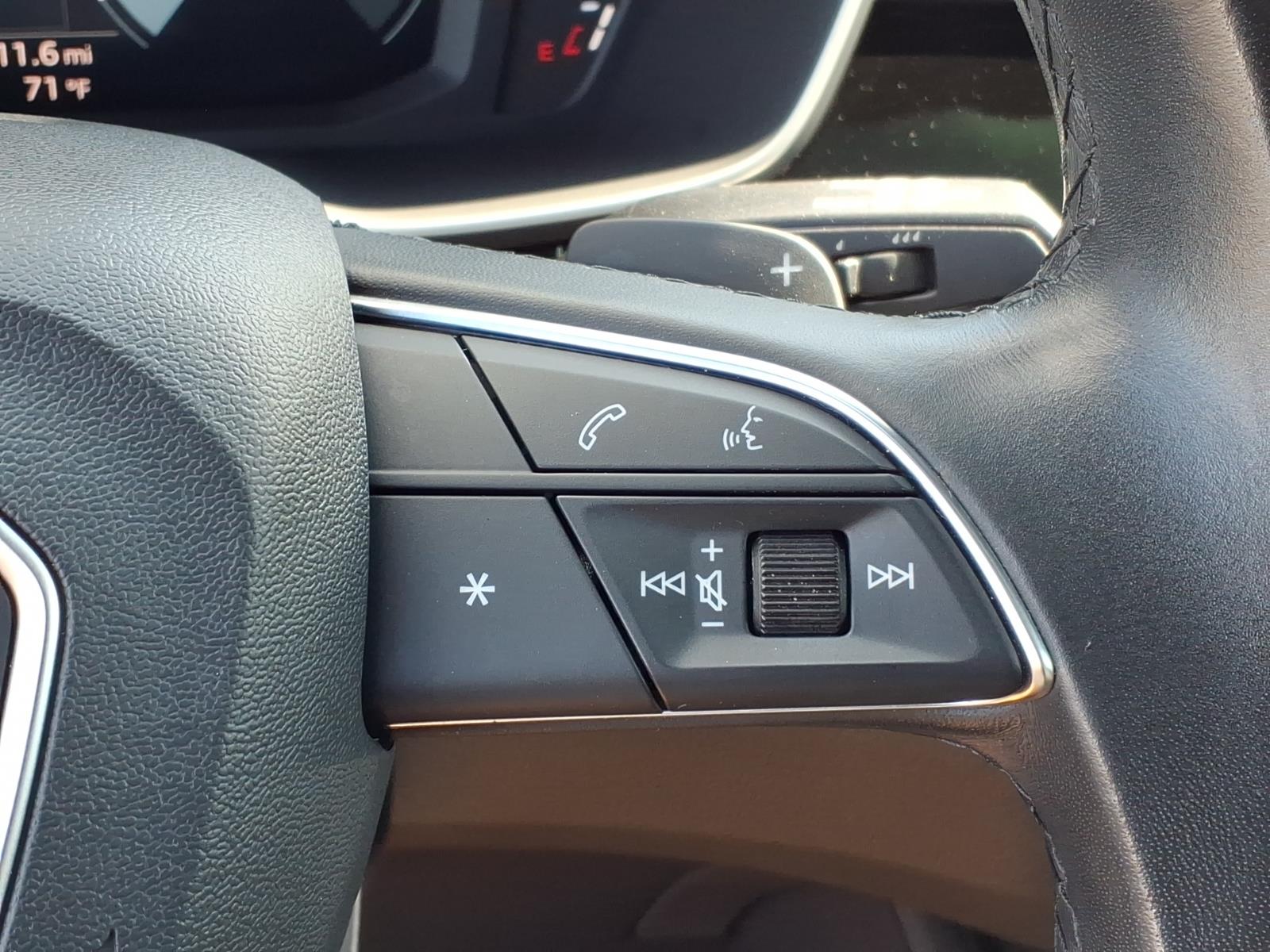 AudiQ315