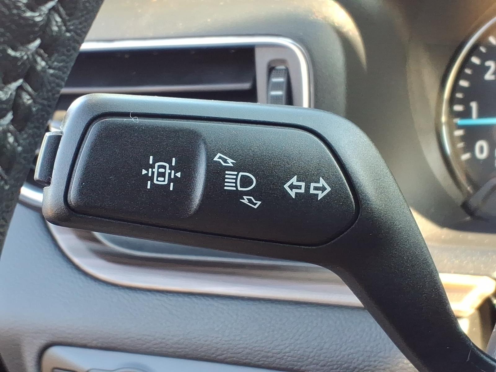 FordExplorer16