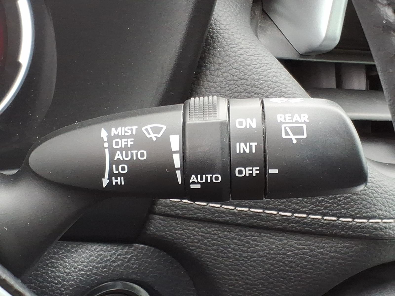 ToyotaRAV416