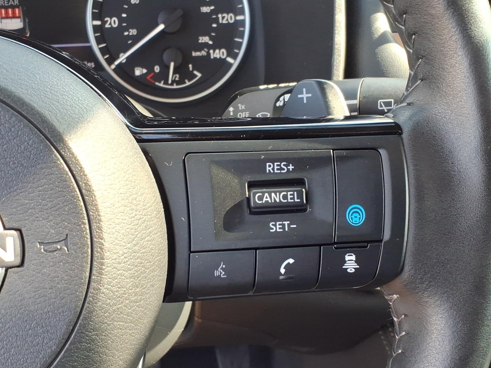 NissanRogue16