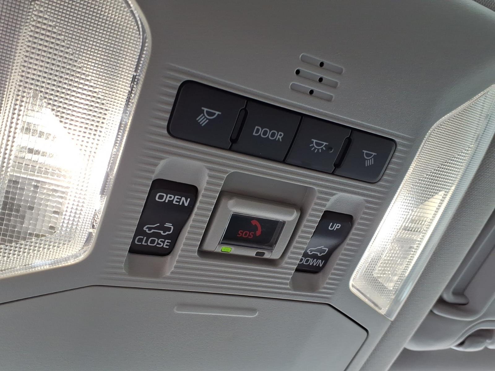 ToyotaRAV418