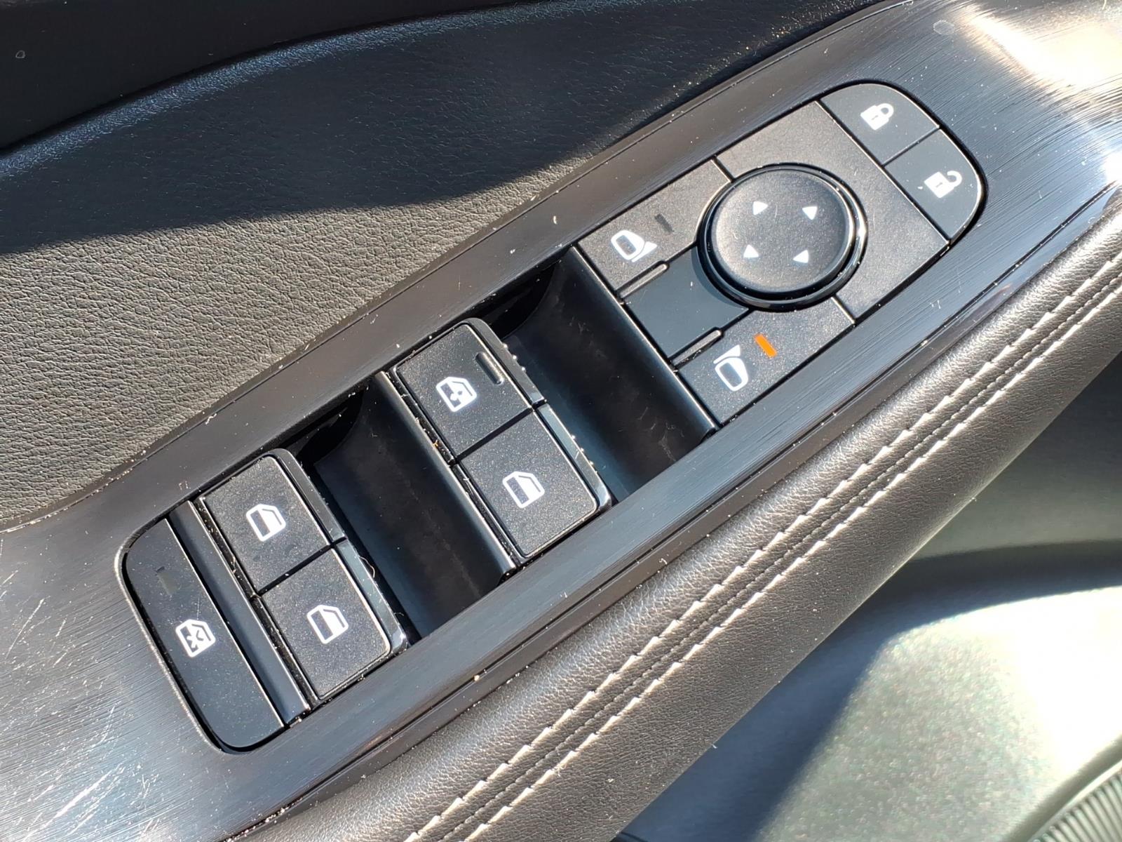NissanRogue19