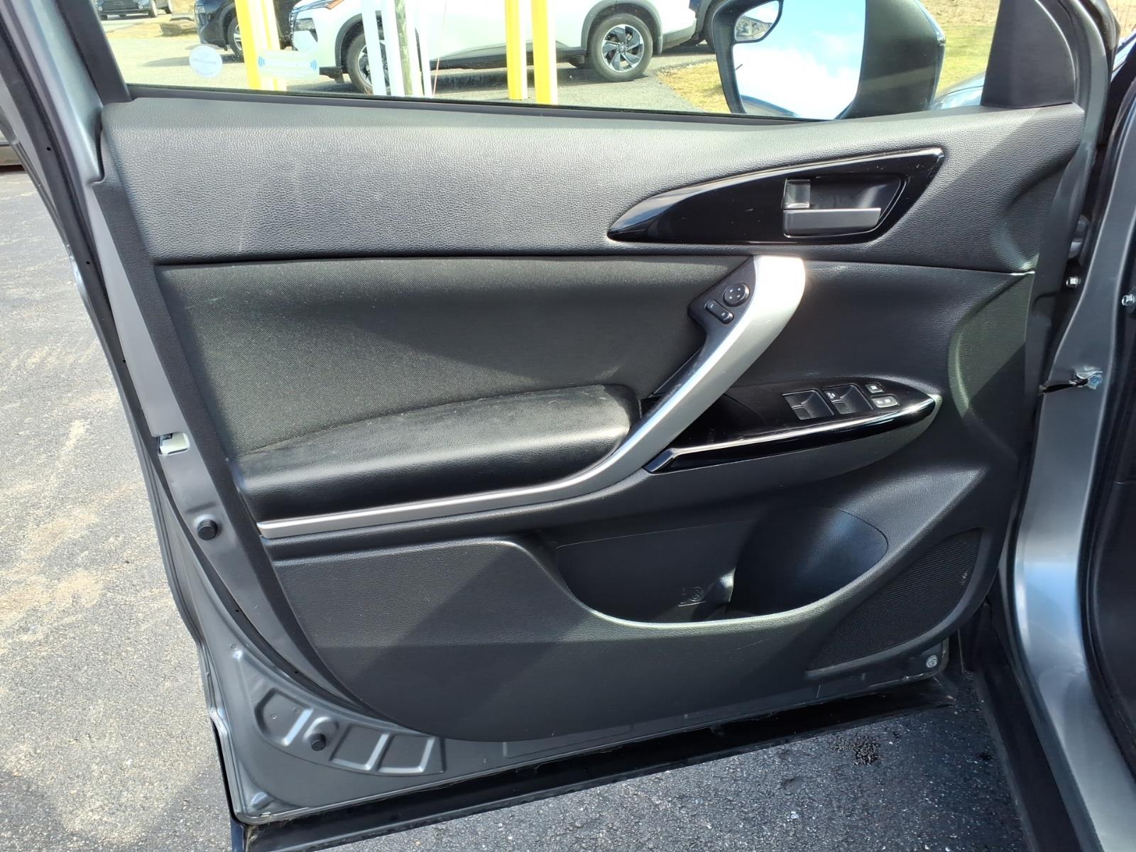 MitsubishiEclipse Cross19