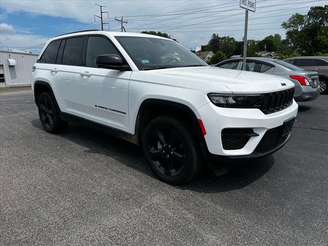 2024 Jeep Grand Cherokee Altitude