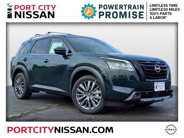 2025 Nissan Pathfinder SL