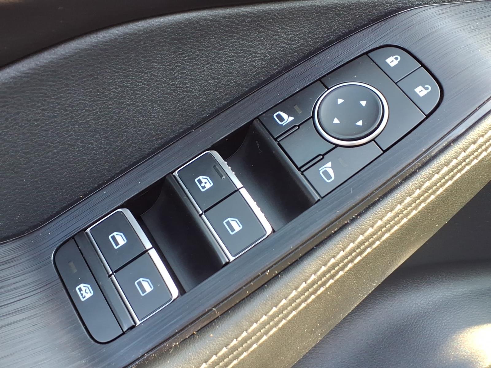 NissanRogue20