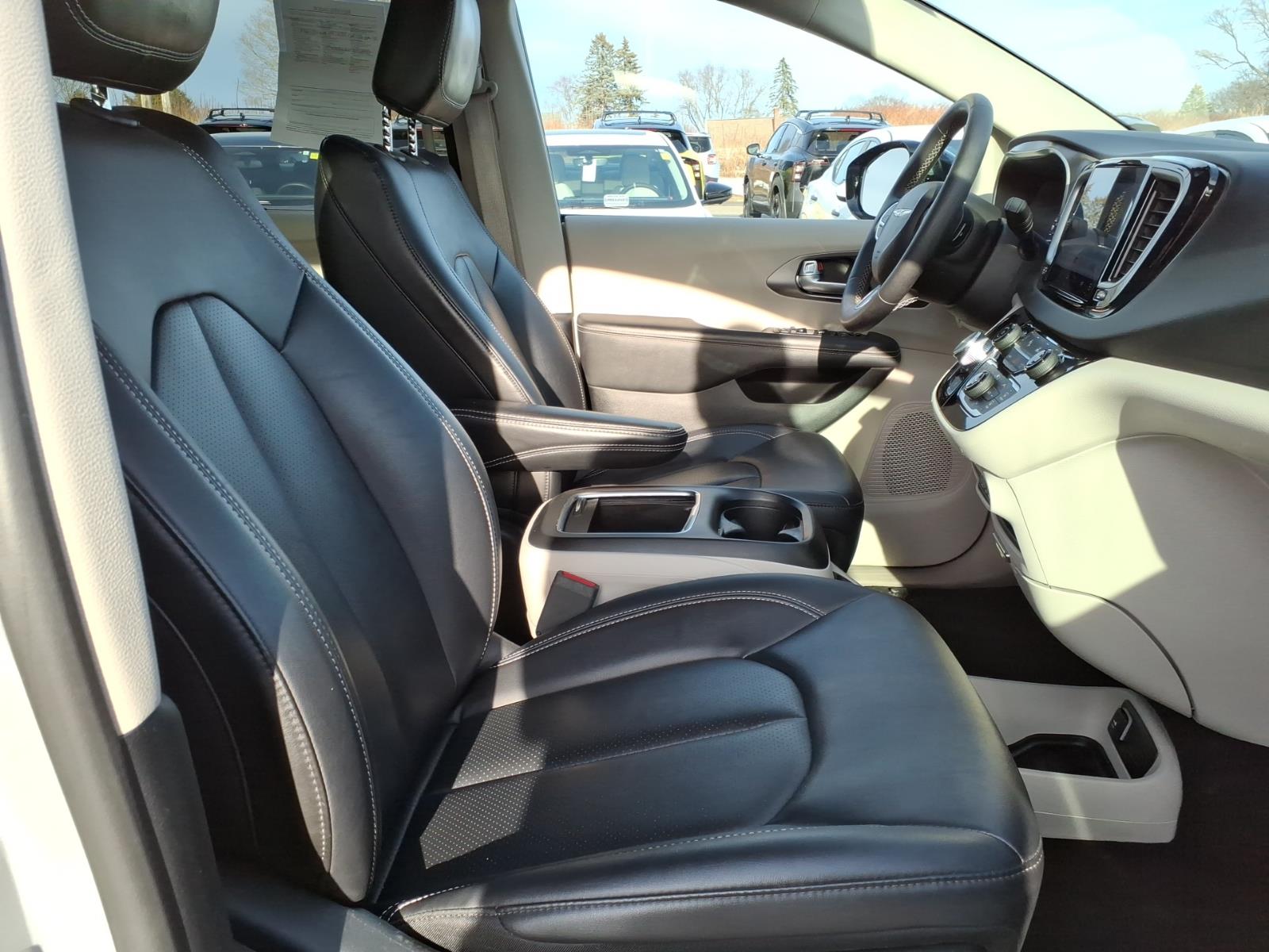 ChryslerPacifica21